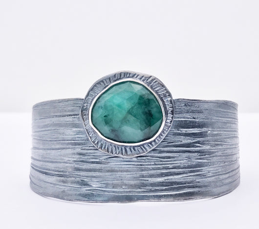 Wide Reed Stone Cuff