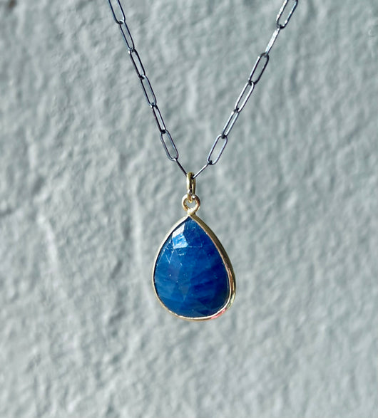 Sapphire Pendant